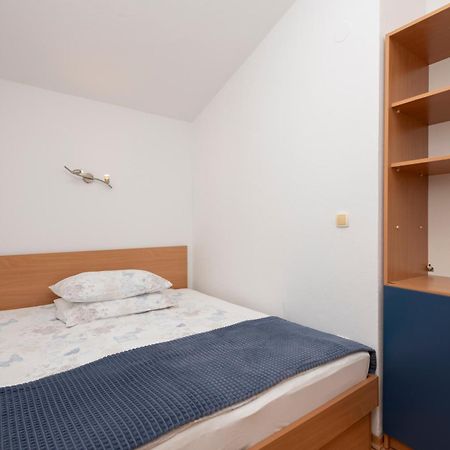 מאקרסקה Family Apartments Marita מראה חיצוני תמונה