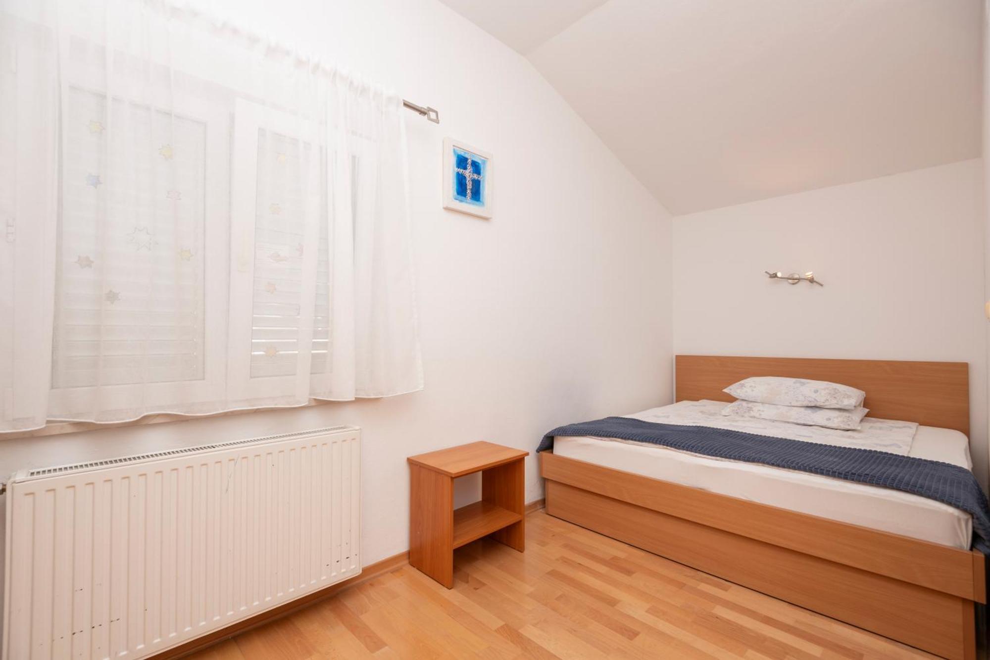 מאקרסקה Family Apartments Marita מראה חיצוני תמונה