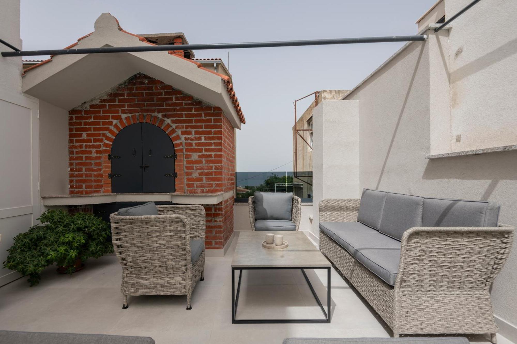 מאקרסקה Family Apartments Marita מראה חיצוני תמונה